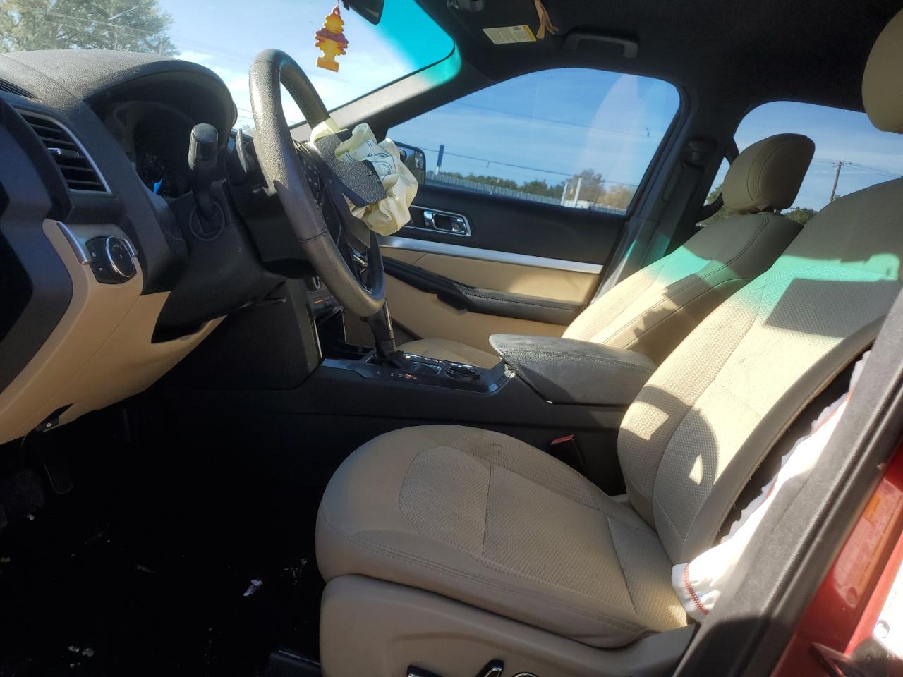 2017 Ford Explorer - Image 7