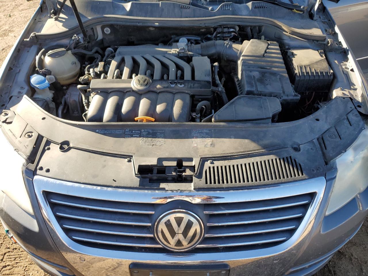 WVWDU73C48E073357 2008 Volkswagen Passat Vr6 4Motion