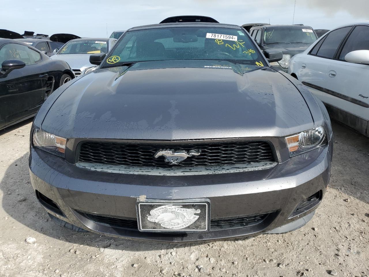 2011 Ford Mustang - Image 5
