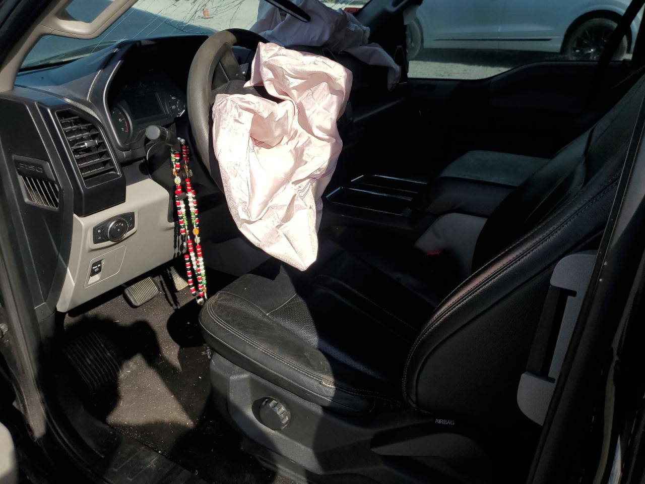 2019 Ford F-150 - Image 8