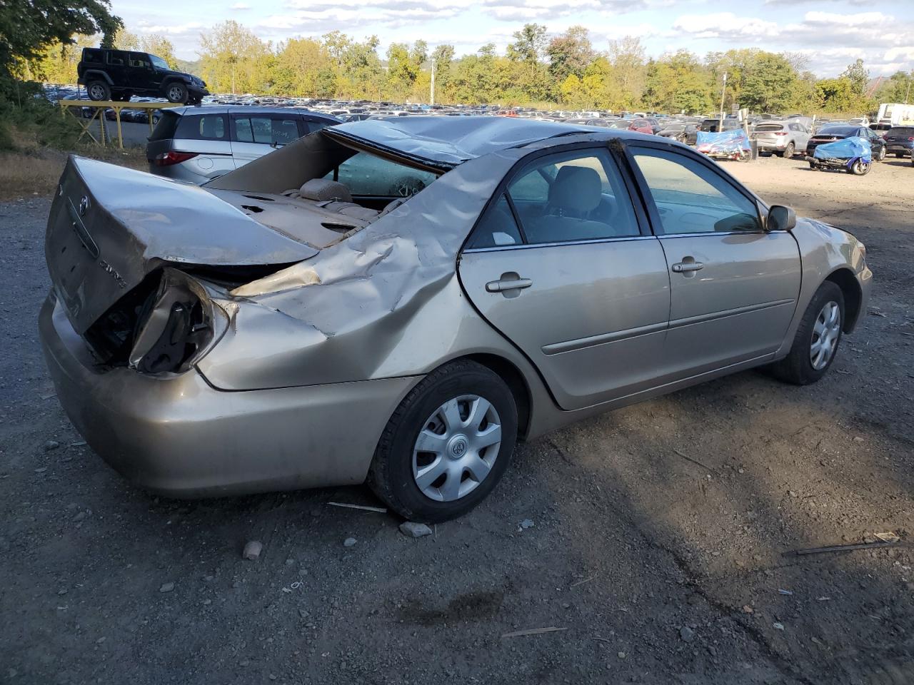 2004 Toyota Camry Le VIN: 4T1BE32K84U293182 Lot: 74183624