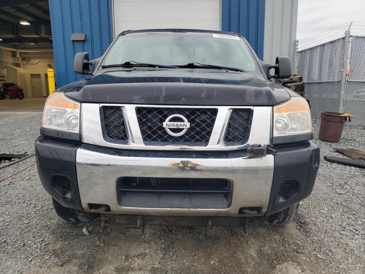 2011 Nissan Titan - Image 5