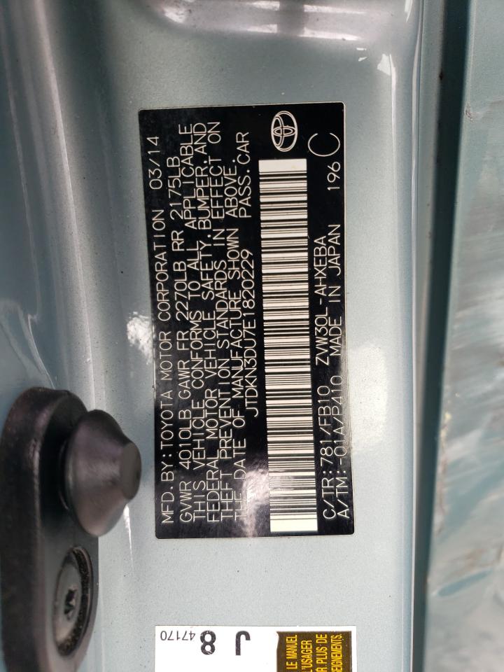 2014 Toyota Prius - Image 12