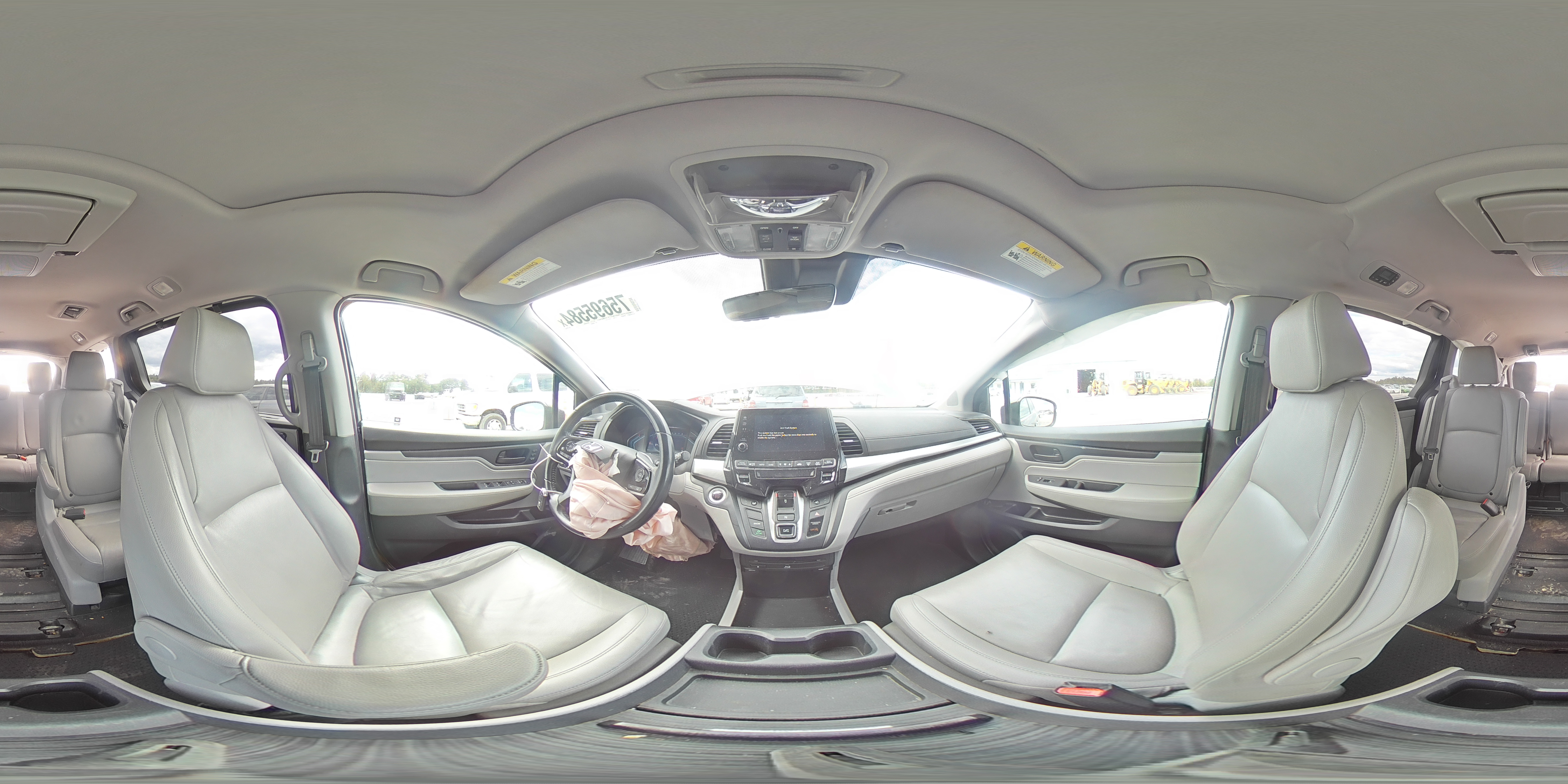 2018 Honda Odyssey - Image 13