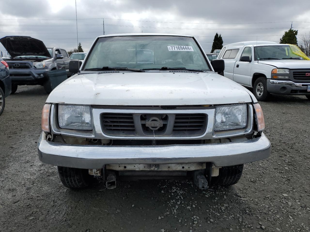 2000 Nissan Navara (Frontier) - Image 5