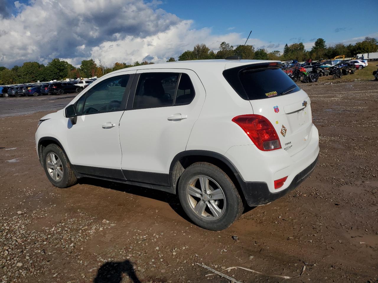 KL7CJKSB2LB088043 2020 Chevrolet Trax Ls