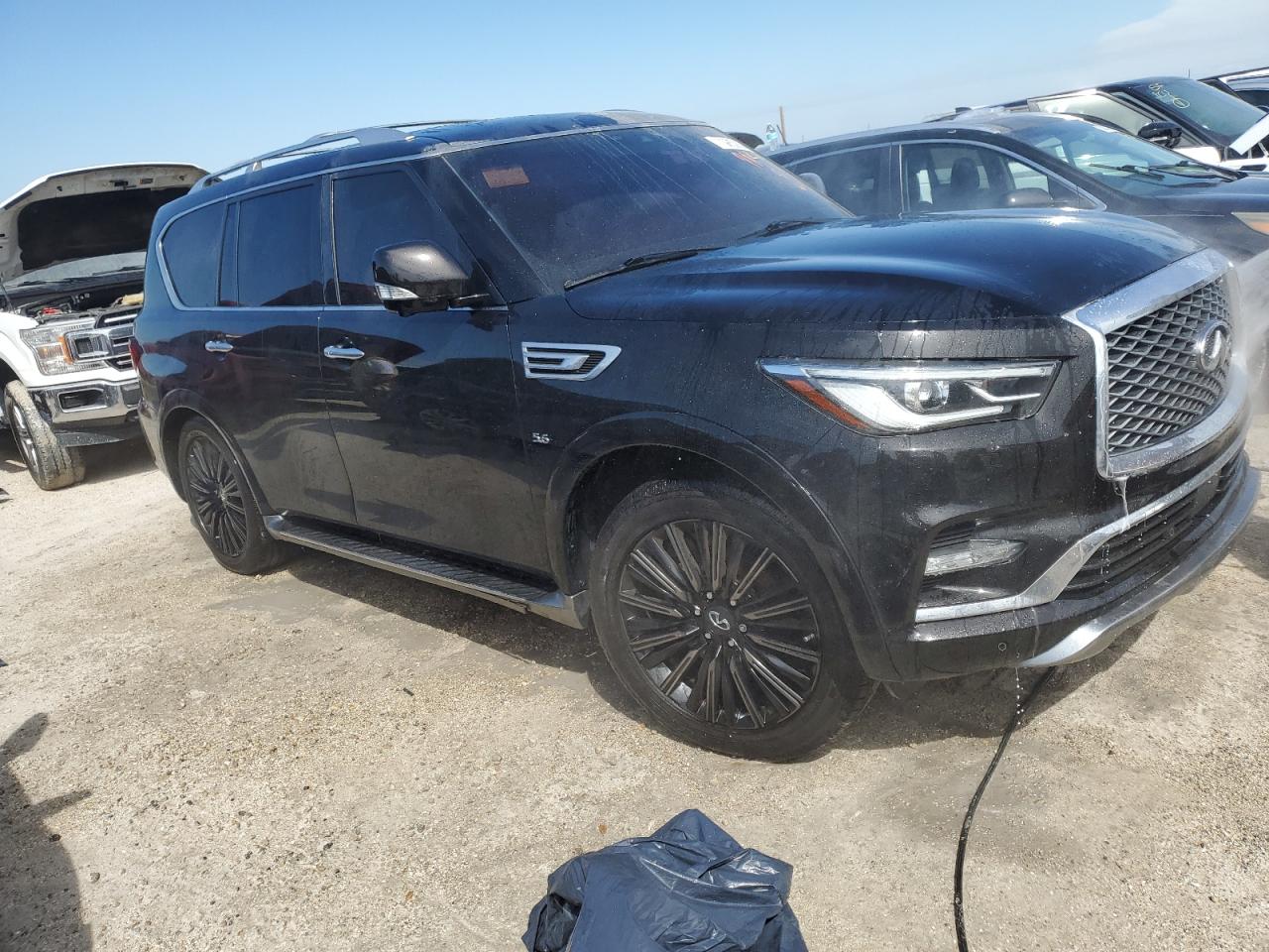 2019 Infiniti QX80 - Image 4