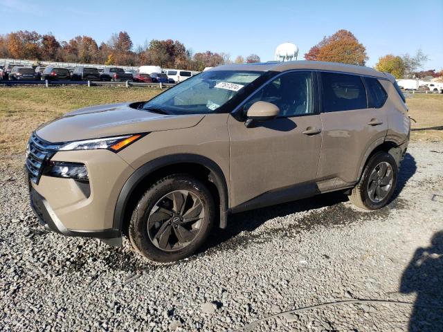  NISSAN ROGUE 2024 Brown