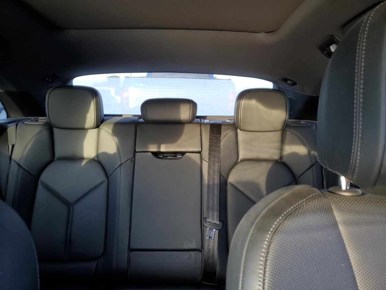 2024 Porsche Macan Base VIN: WP1AA2A55RLB04971 Lot: 77849324