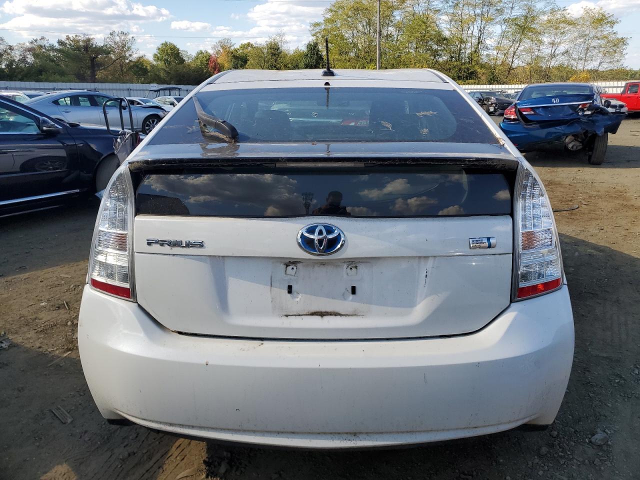 2010 Toyota Prius - Image 6