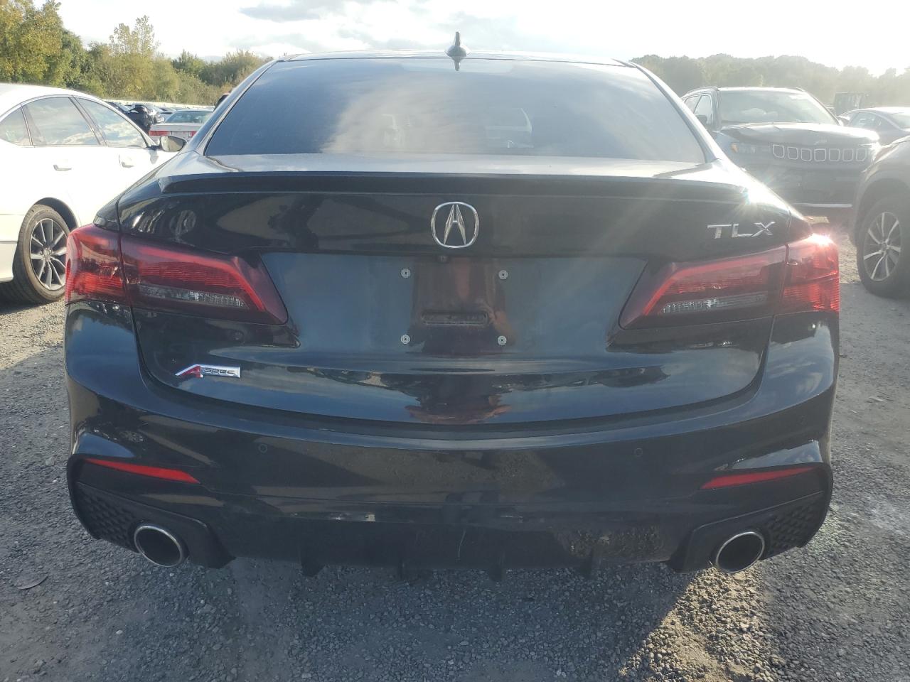 2018 Acura Tlx Tech+A VIN: 19UUB2F64JA002558 Lot: 73347604