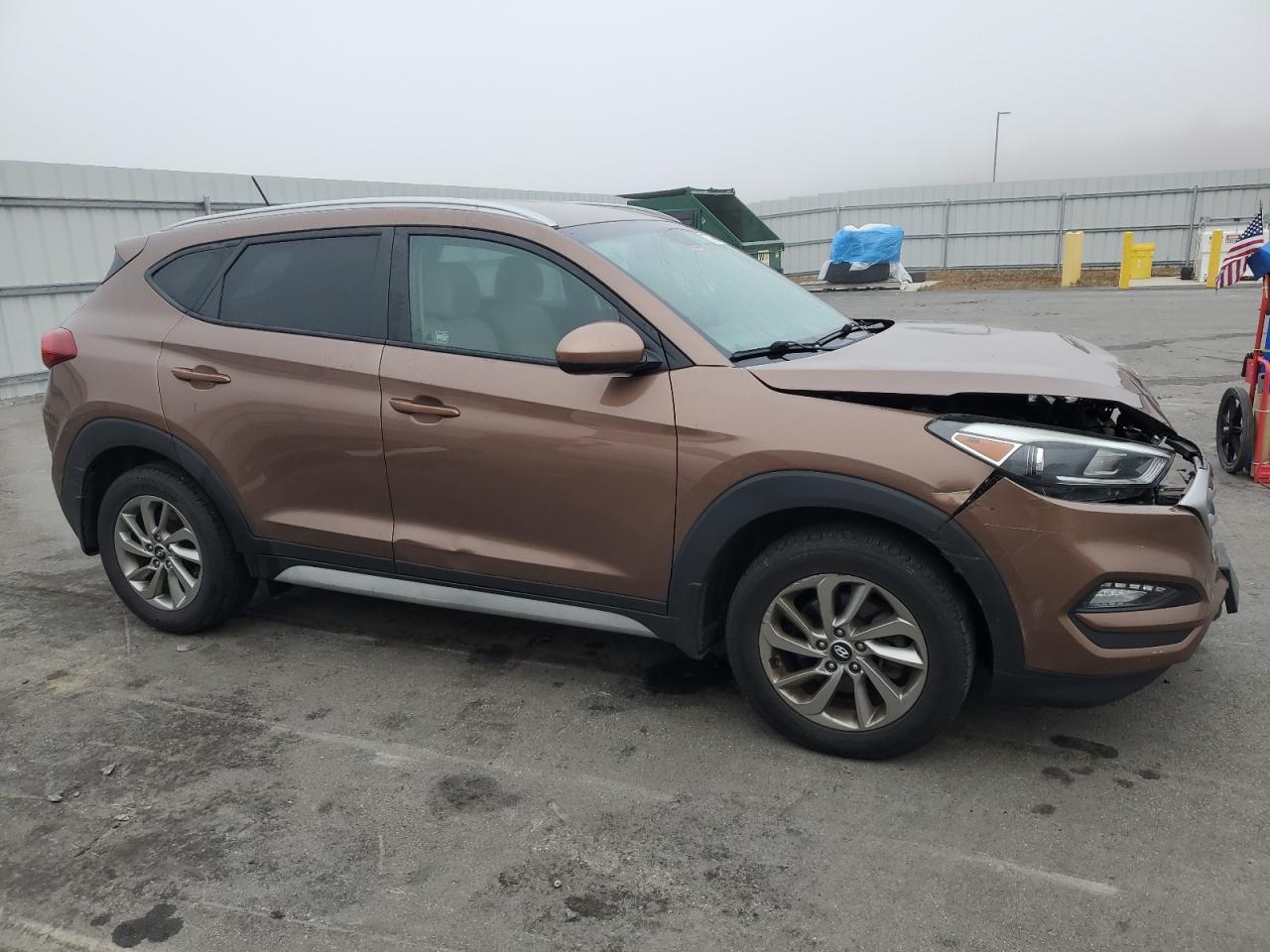 VIN KM8J3CA45HU454307 2017 HYUNDAI TUCSON no.4