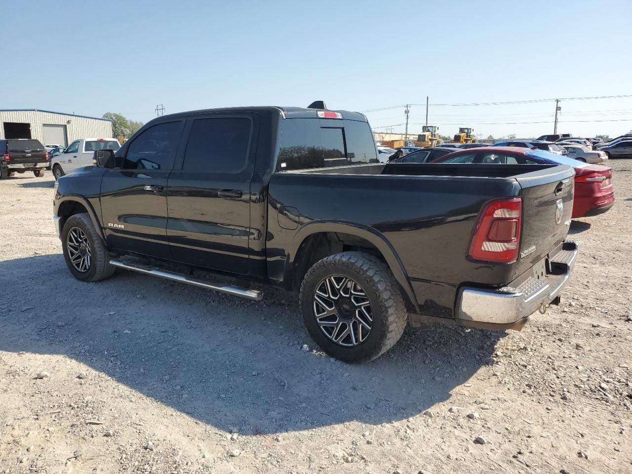 2019 RAM 1500 - Image 2