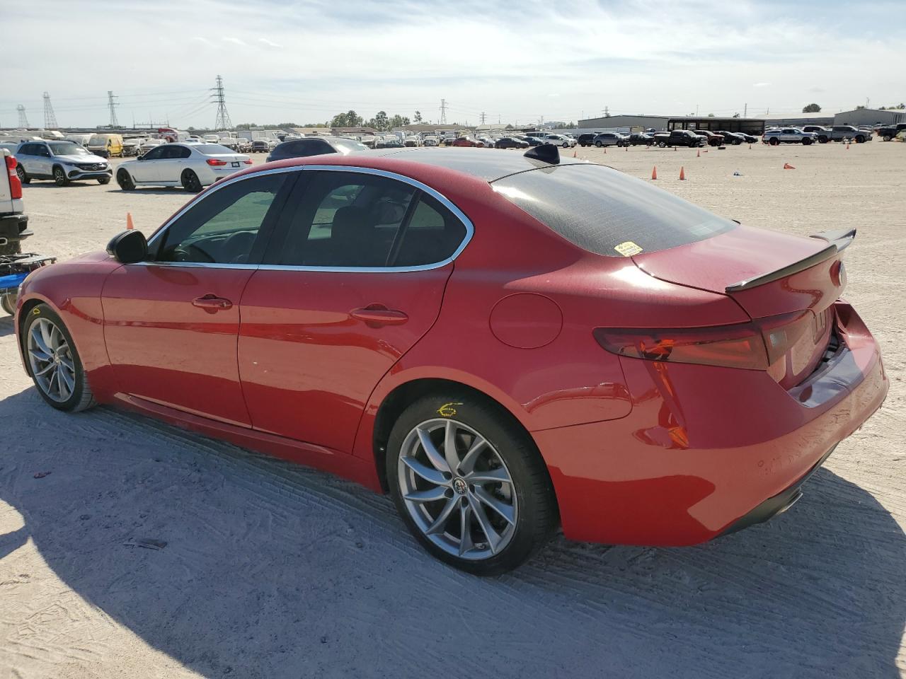 VIN ZARFAEBN5H7536786 2017 ALFA ROMEO GIULIA no.2