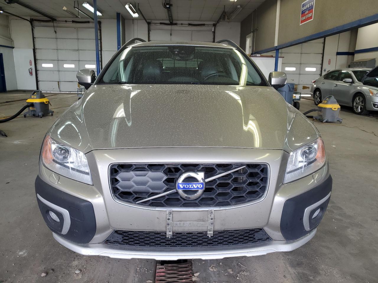 VIN YV4612NM5G1270907 2016 VOLVO XC70 no.5