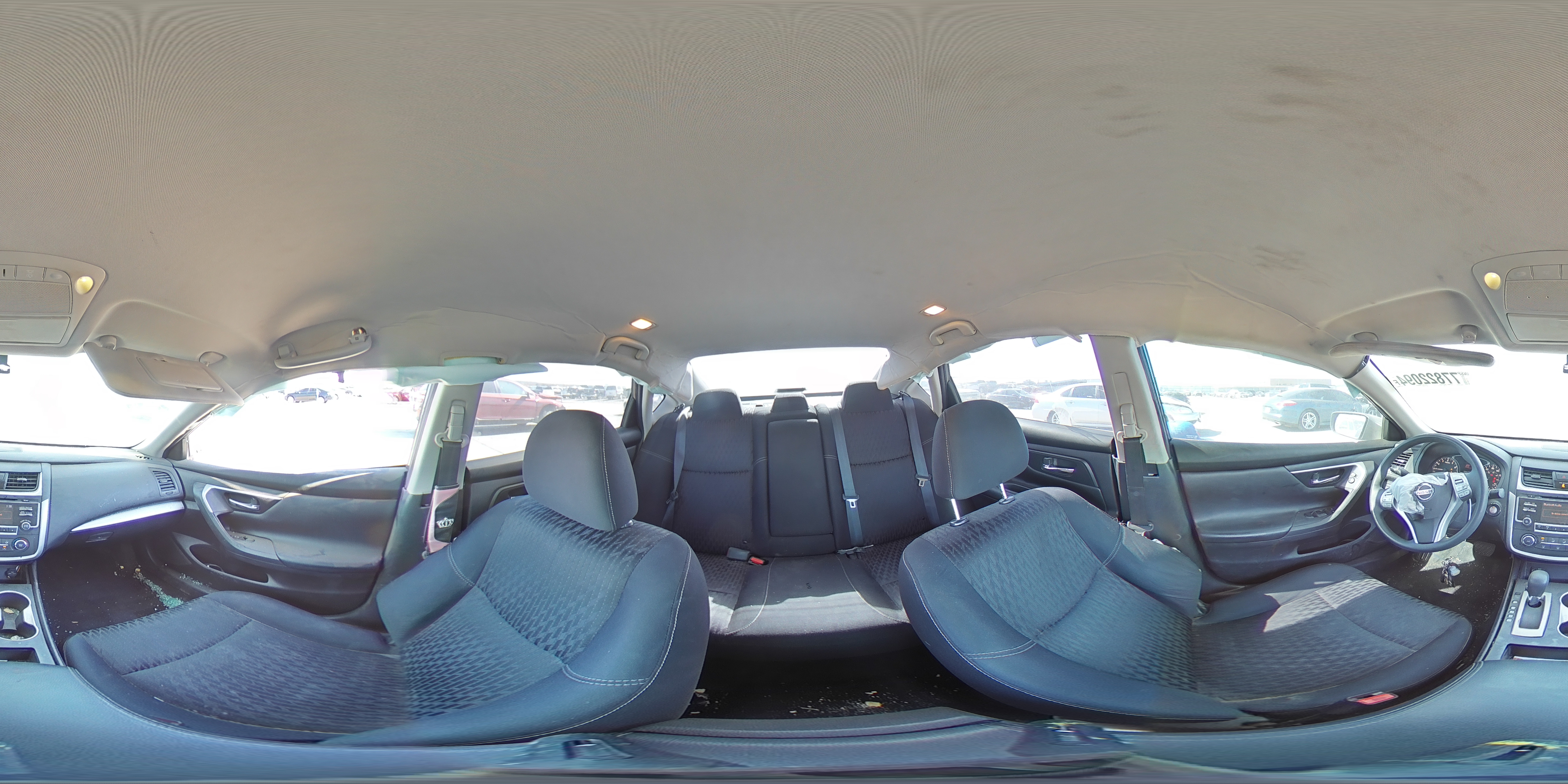2018 Nissan Altima - Image 12