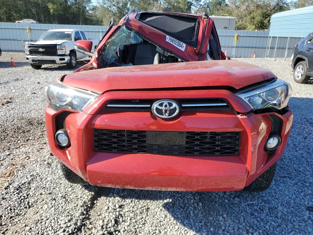 2020 Toyota 4Runner - Image 5