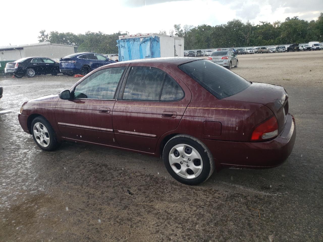 2003 Nissan Sentra - Image 2