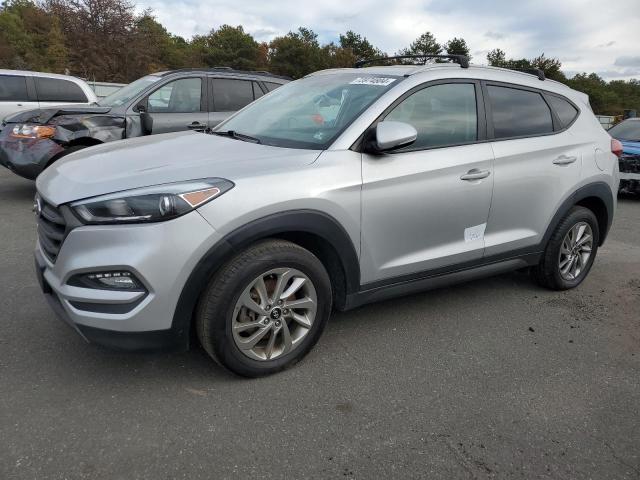 2016 Hyundai Tucson Limited na sprzedaż w Brookhaven, NY - Water/Flood