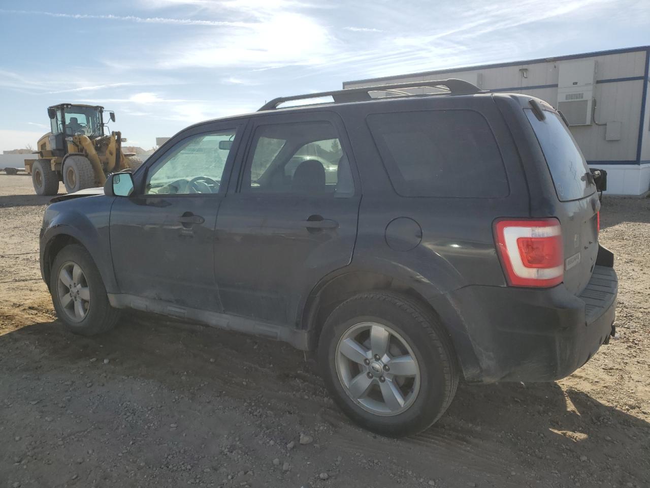 2010 Ford Escape - Image 2