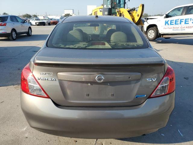 Sedans NISSAN VERSA 2012 Gray