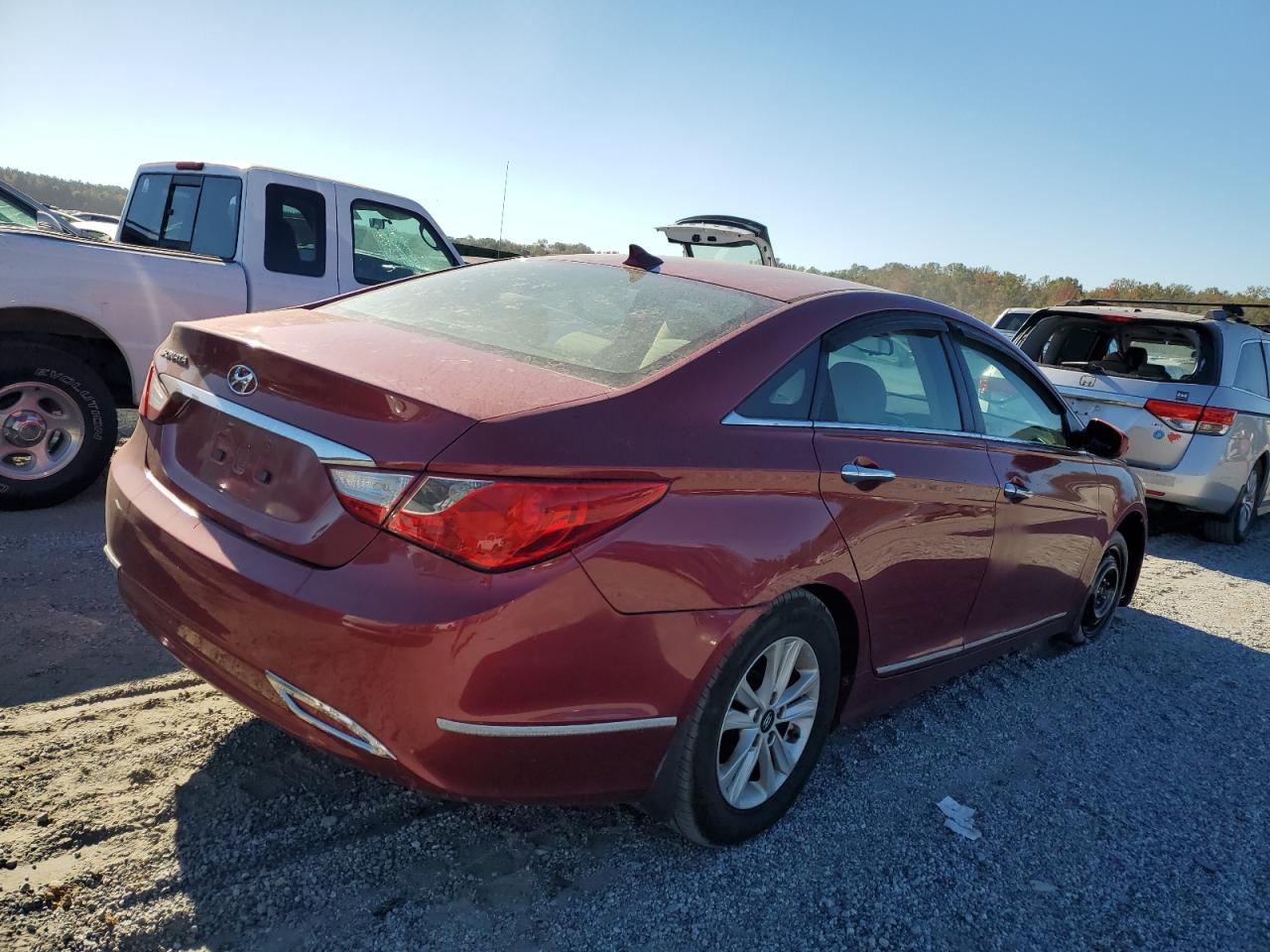 2012 Hyundai Sonata - Image 3