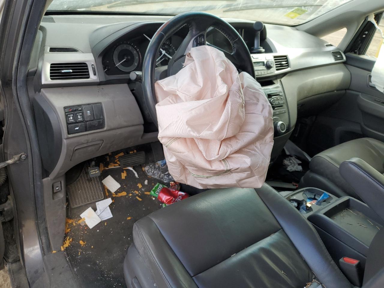 2012 Honda Odyssey - Image 8
