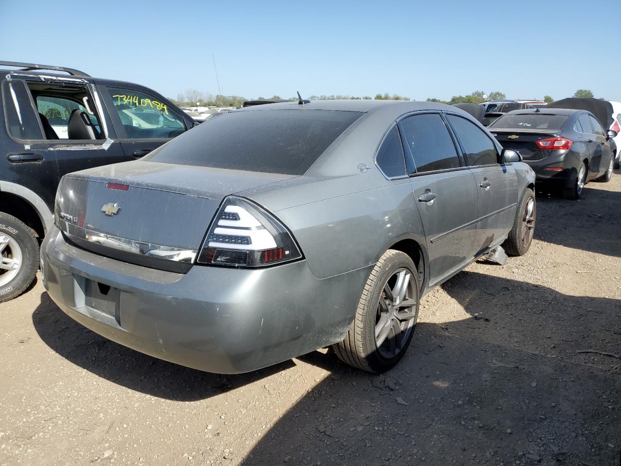 2006 Chevrolet Impala - Image 3
