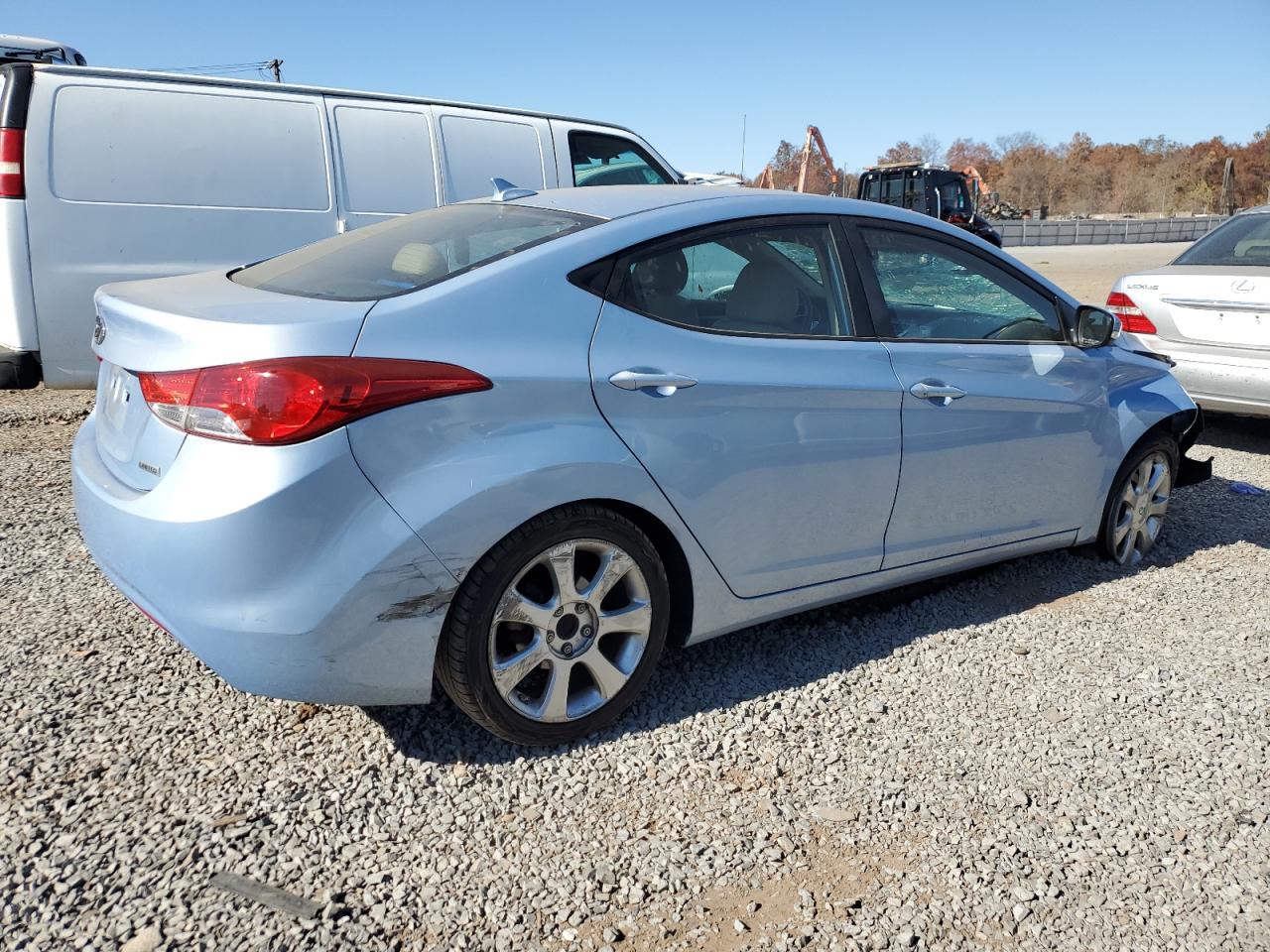 2012 Hyundai Elantra - Image 3