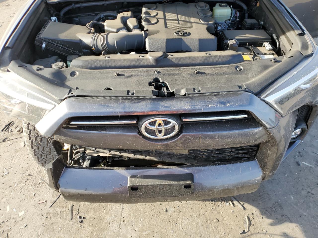 2021 Toyota 4Runner Sr5/Sr5 Premium VIN: JTEMU5JR5M5909792 Lot: 76174234