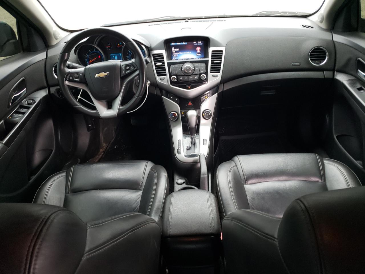 2013 Chevrolet Cruze - Image 8
