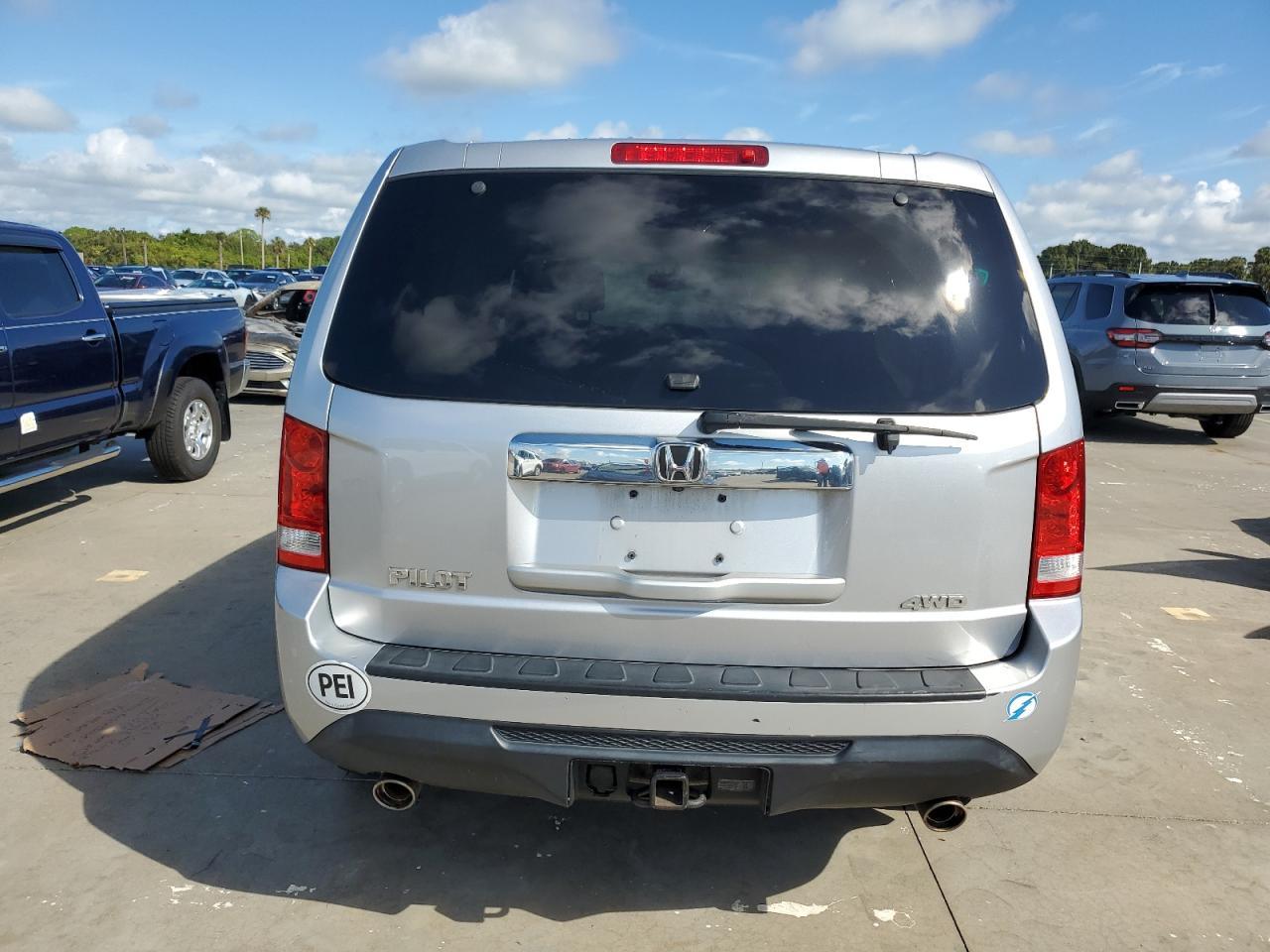 5FNYF4H55EB045887 2014 Honda Pilot Exl