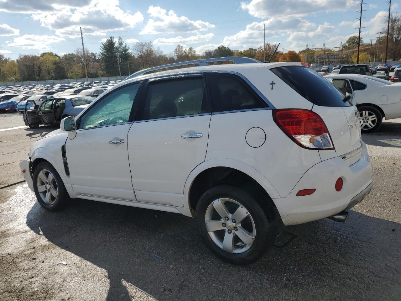 2012 Chevrolet Captiva - Image 2