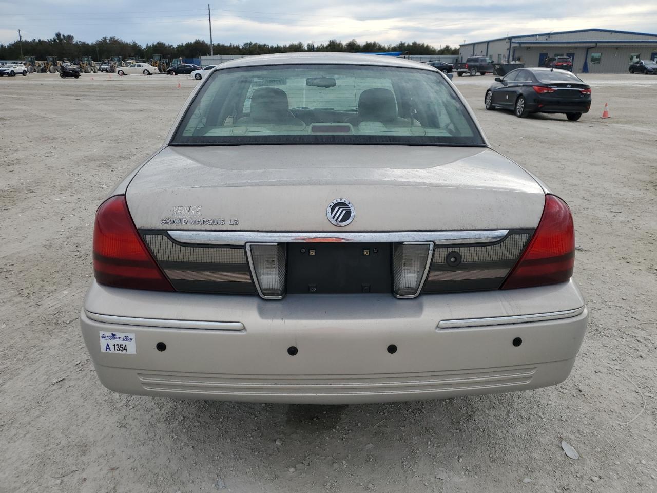 2009 Mercury Grand Marquis Ls VIN: 2MEHM75V49X618567 Lot: 77989994