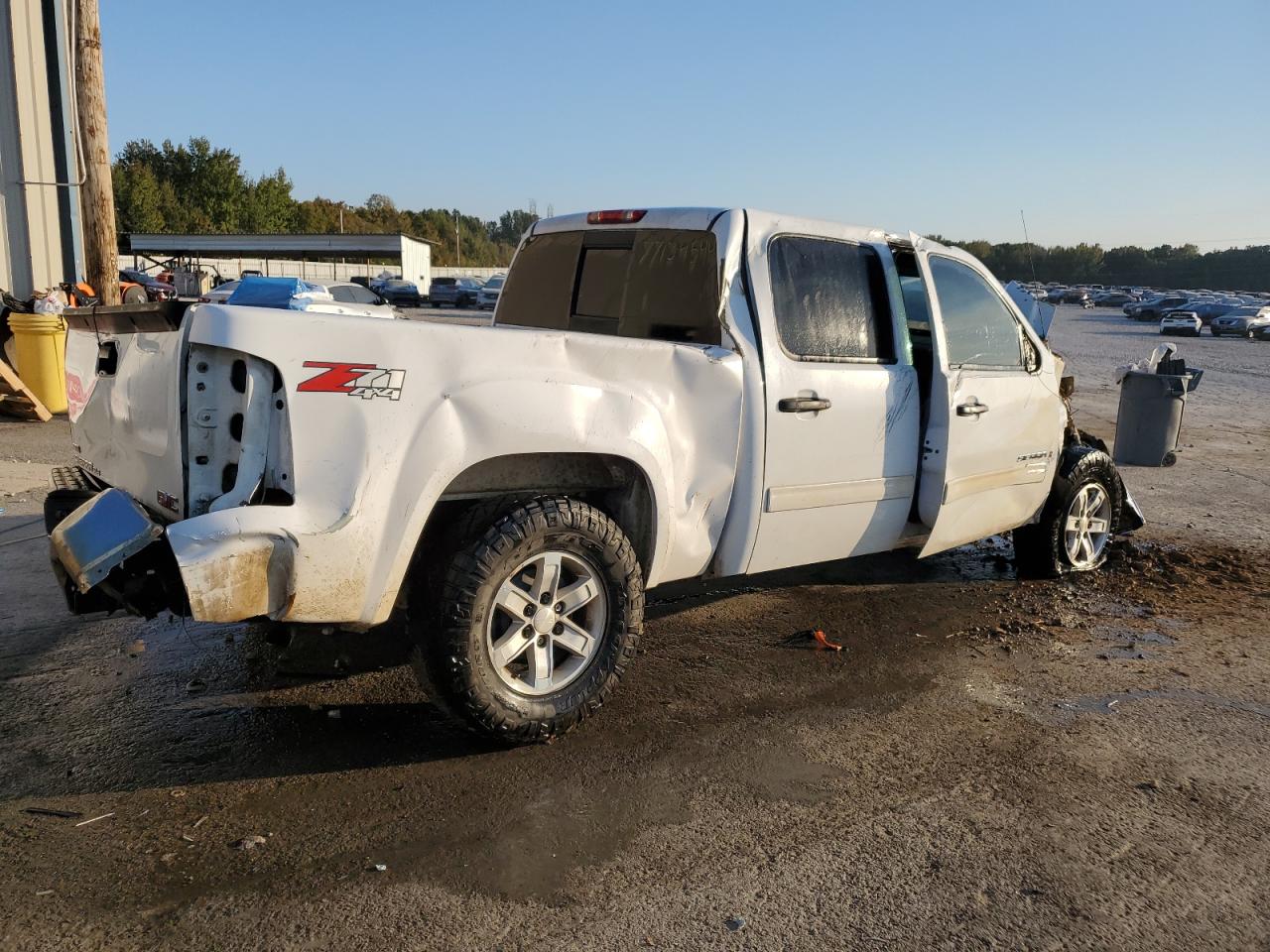 2009 GMC Sierra - Image 3