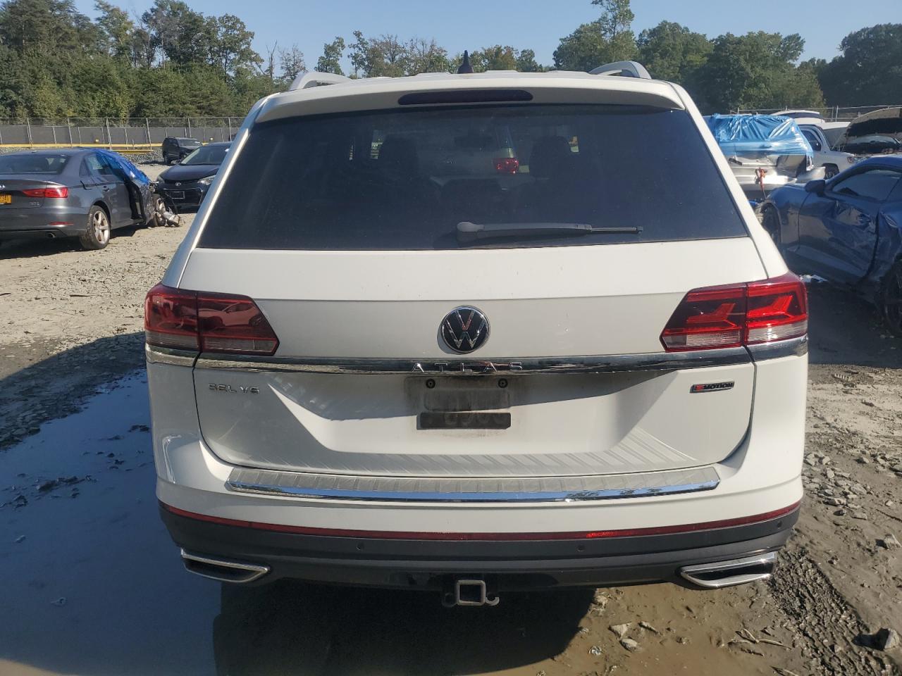 1V2BR2CA1MC530351 2021 Volkswagen Atlas Sel