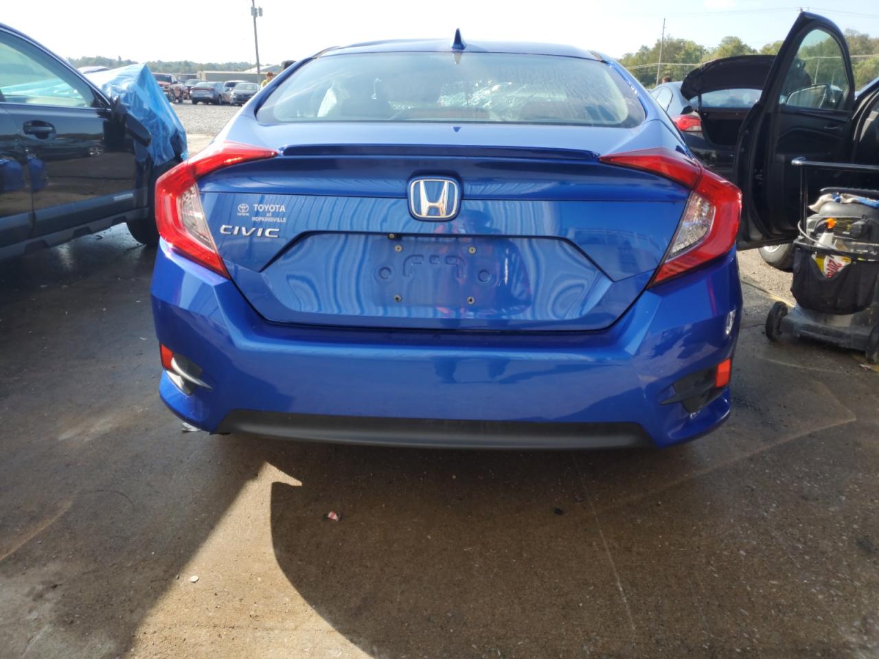 2017 Honda Civic - Image 6