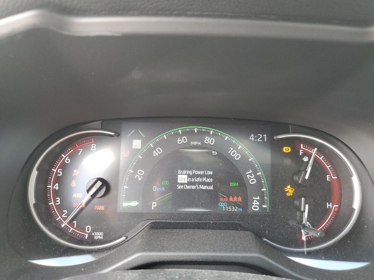 2023 Toyota RAV 4 - Image 9