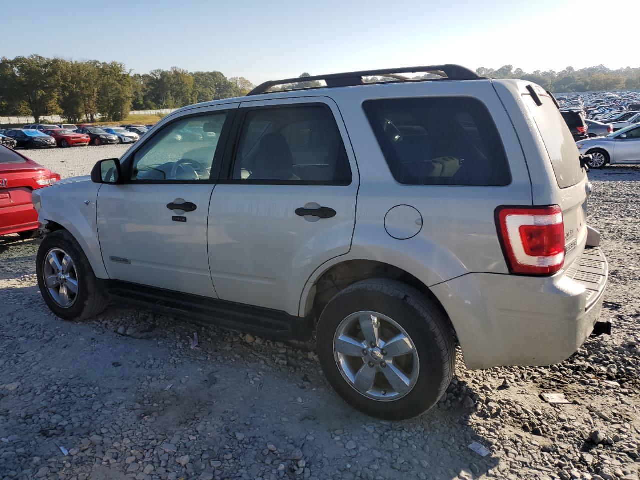 2008 Ford Escape - Image 2