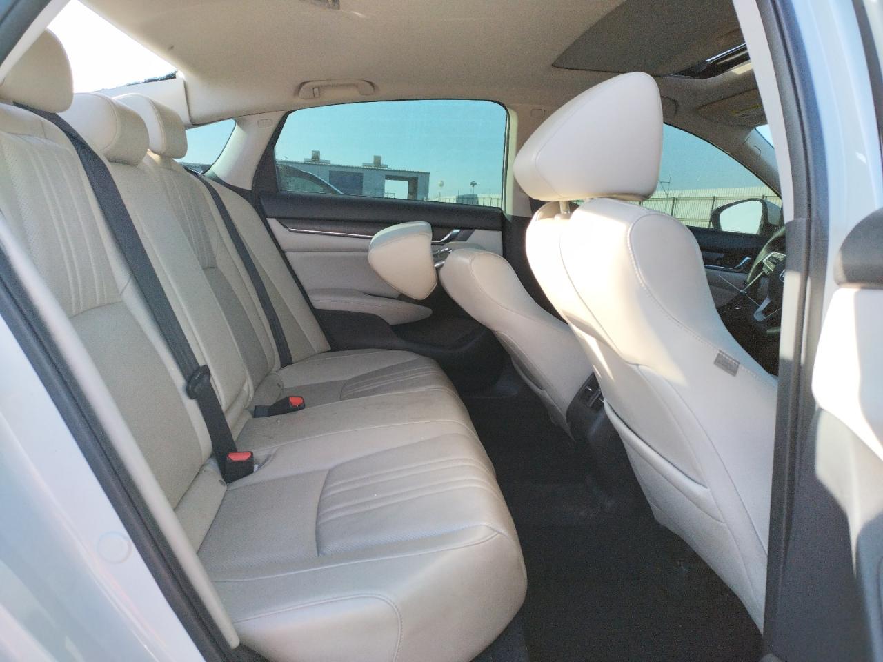 2018 Honda Accord - Image 10