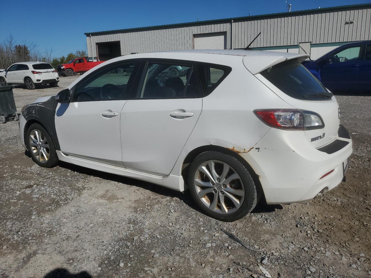 2010 Mazda 3 - Image 2