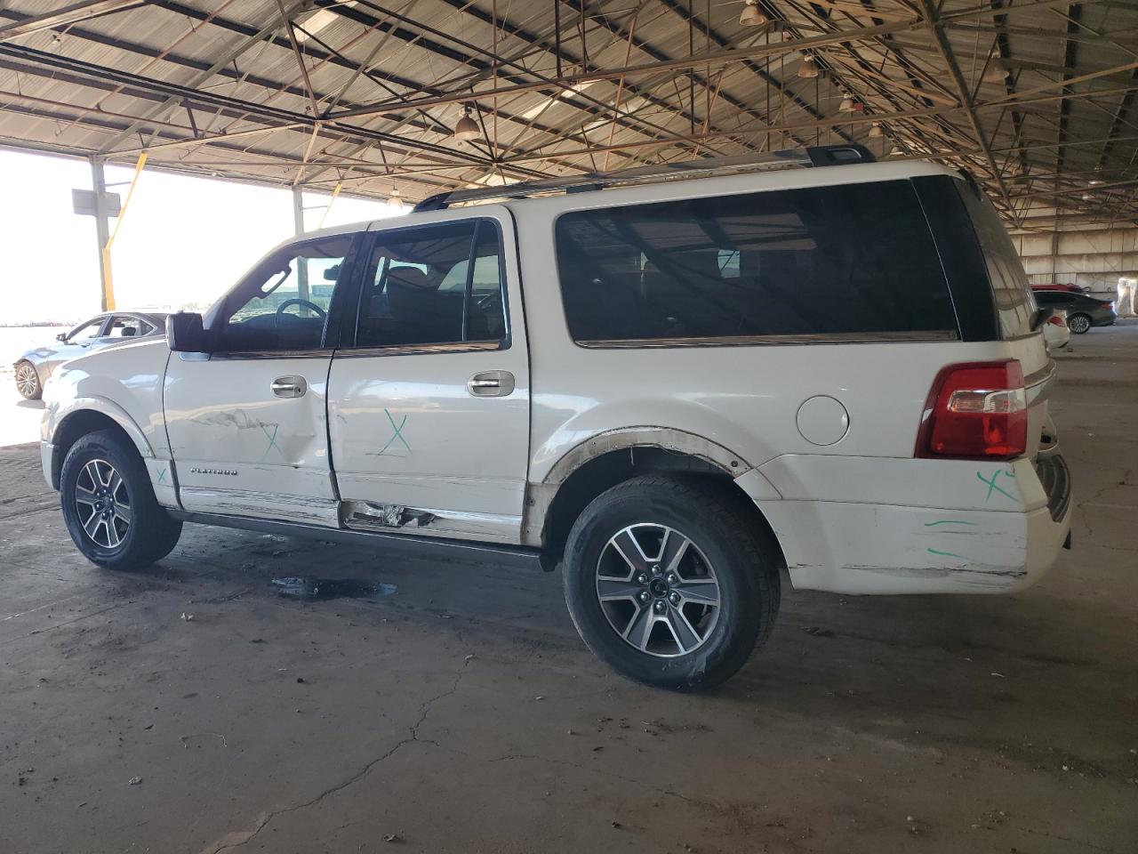 2016 Ford Expedition - Image 2