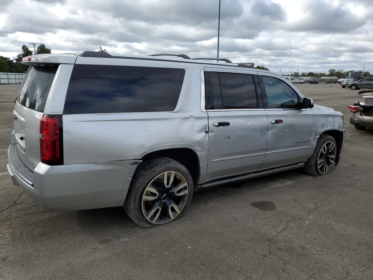 1GNSKJKC9HR260217 2017 Chevrolet Suburban K1500 Premier