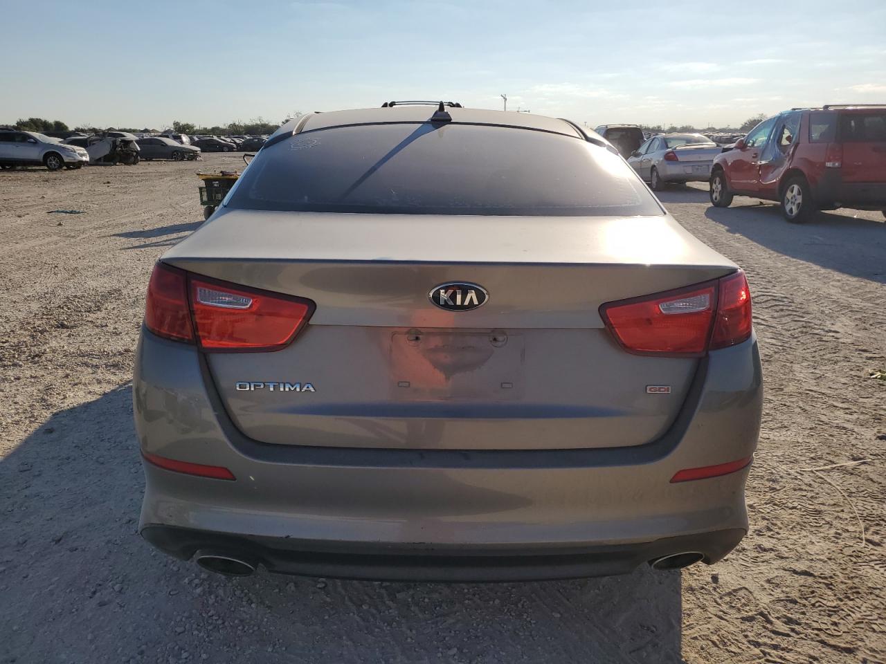 2015 Kia Optima Lx VIN: 5XXGM4A71FG457798 Lot: 74834994