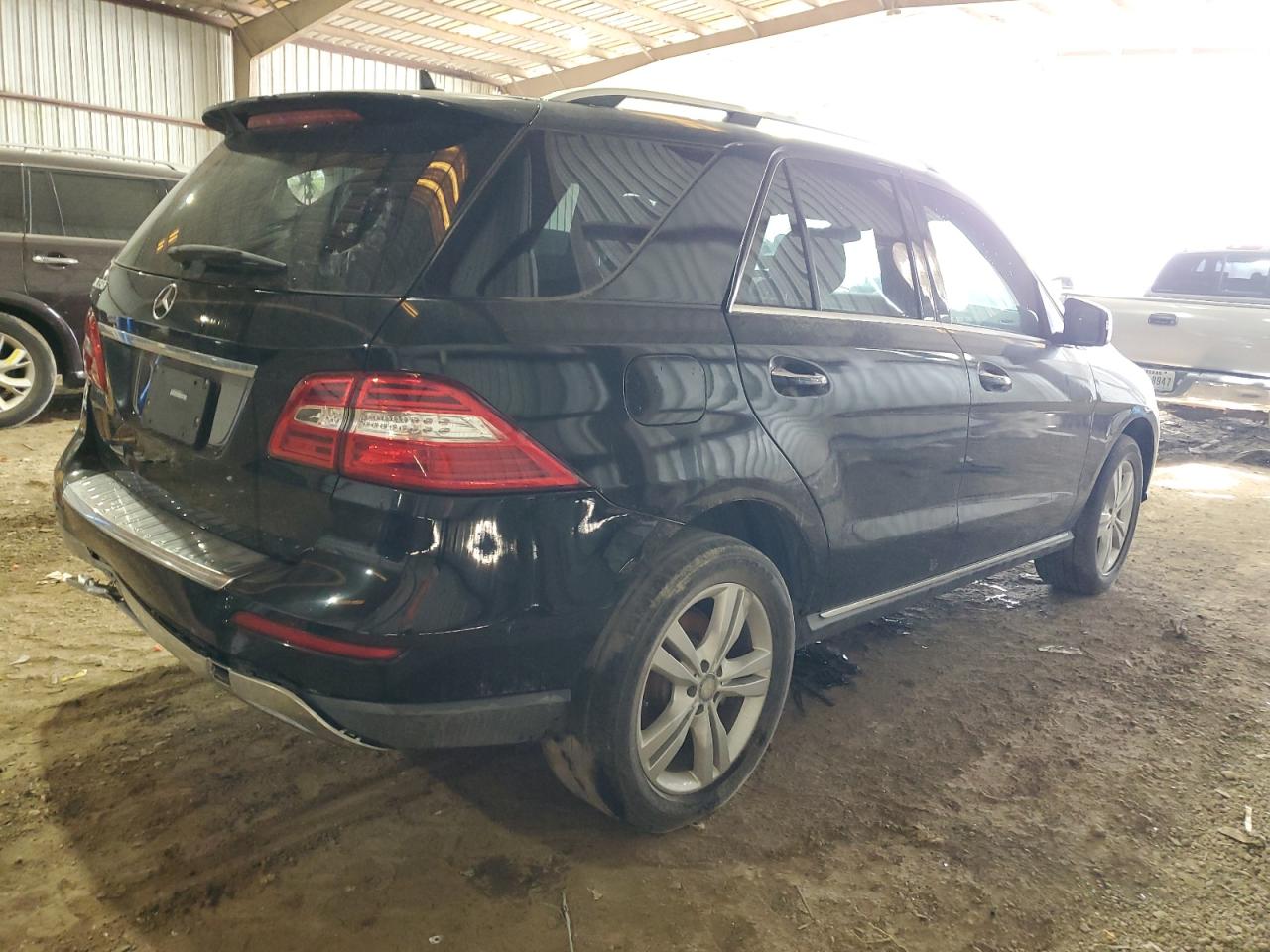 VIN 4JGDA5JB8FA613560 2015 MERCEDES-BENZ M-CLASS no.3