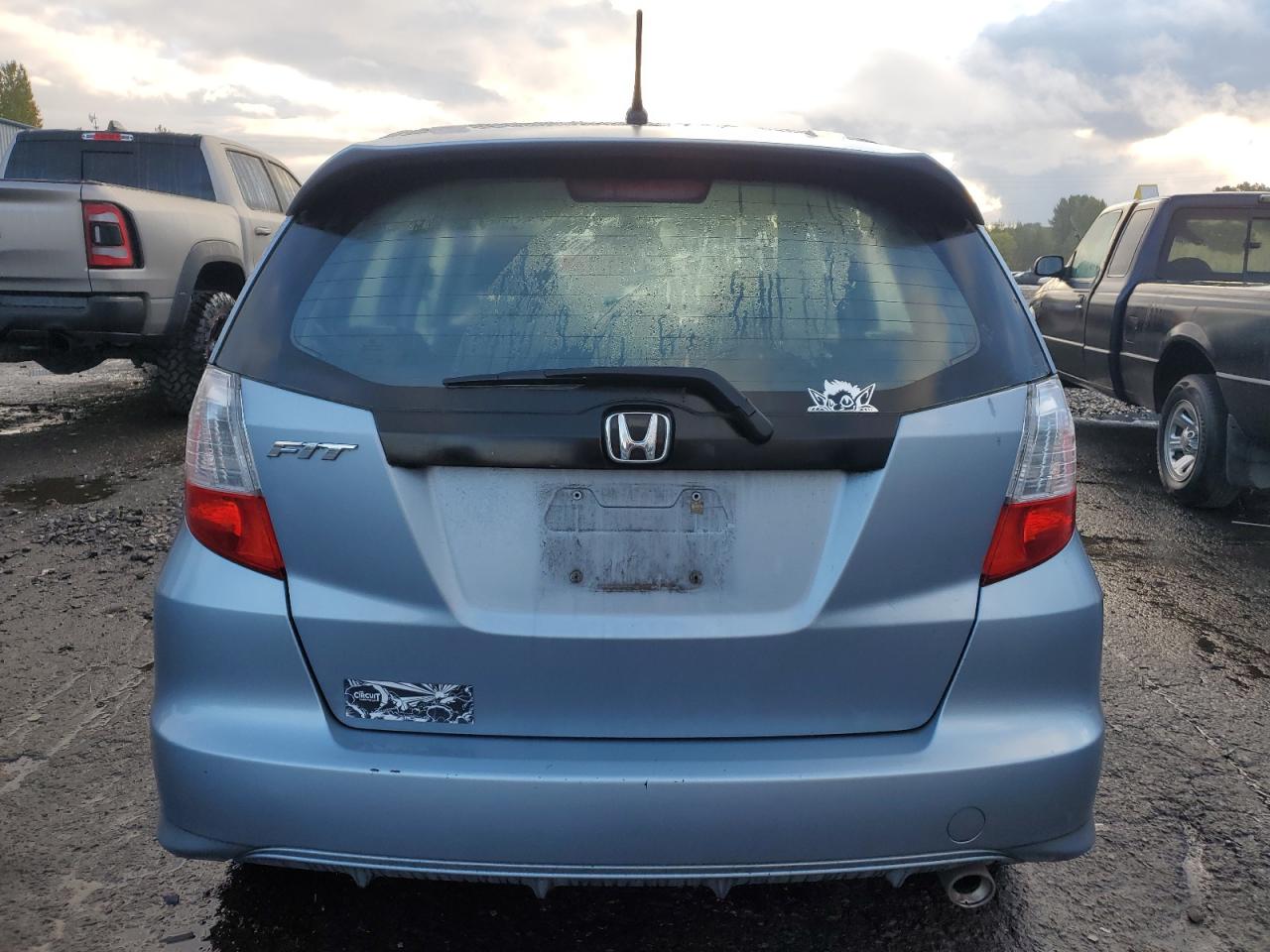 2011 Honda Fit - Image 6