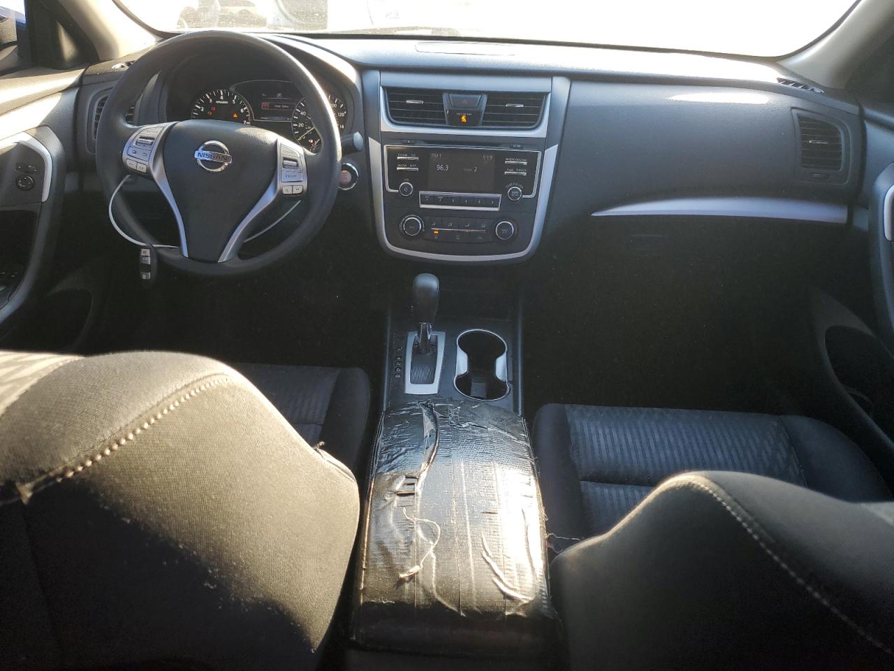 2016 Nissan Altima - Image 8