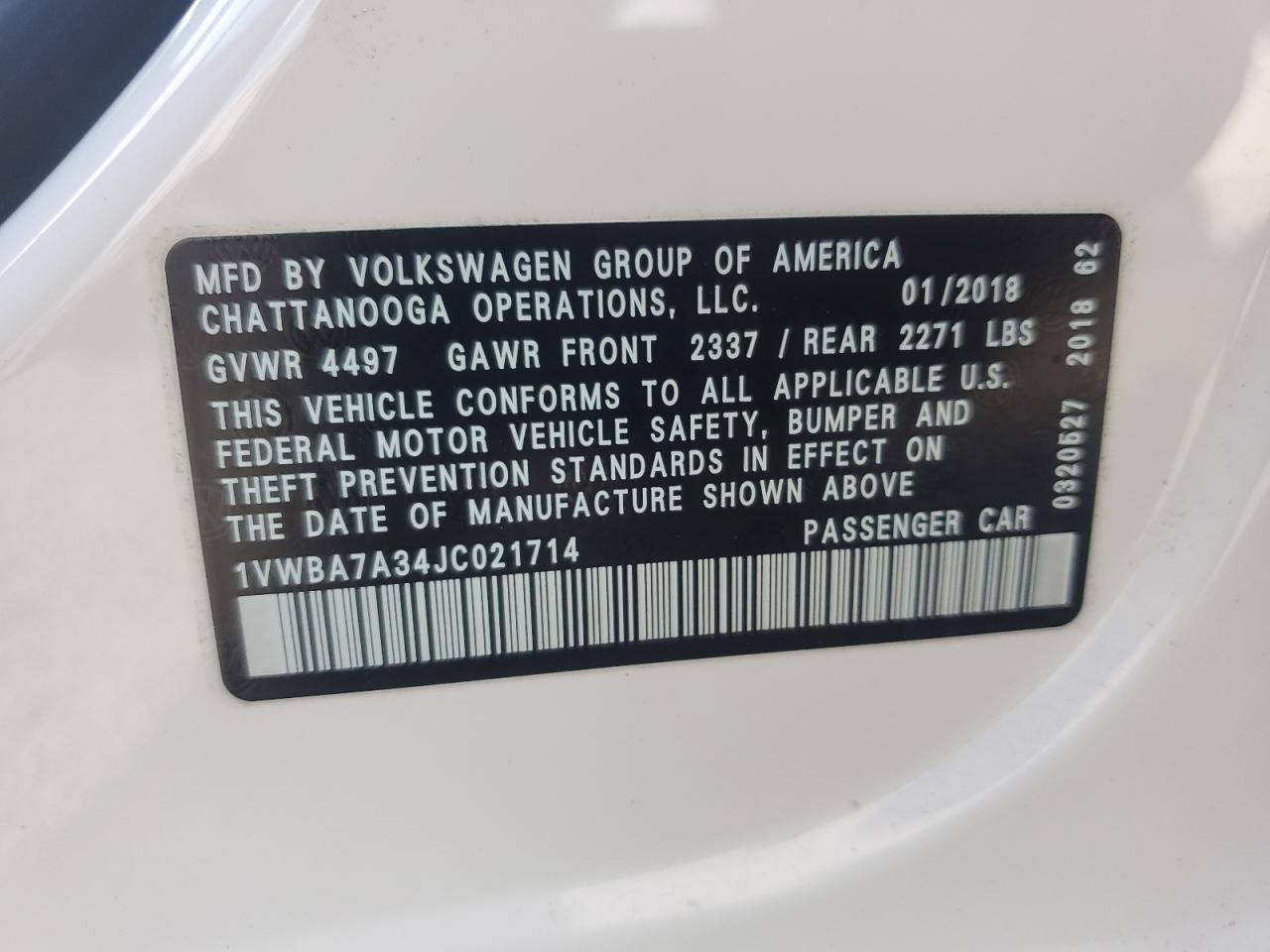 2018 Volkswagen Passat - Image 12