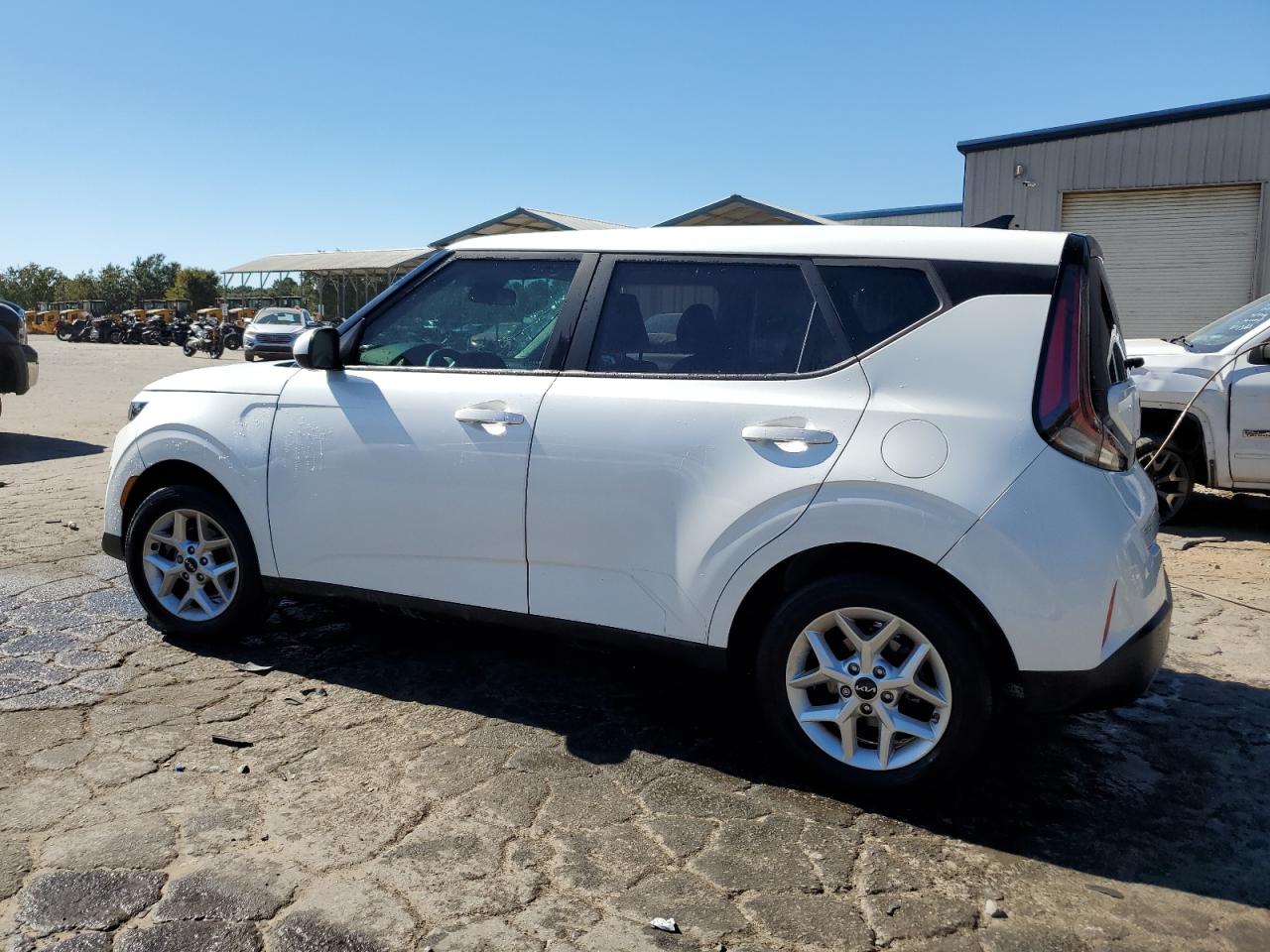 2023 Kia Soul - Image 2