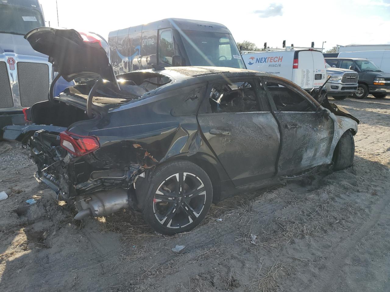 2021 Kia K5 - Image 3